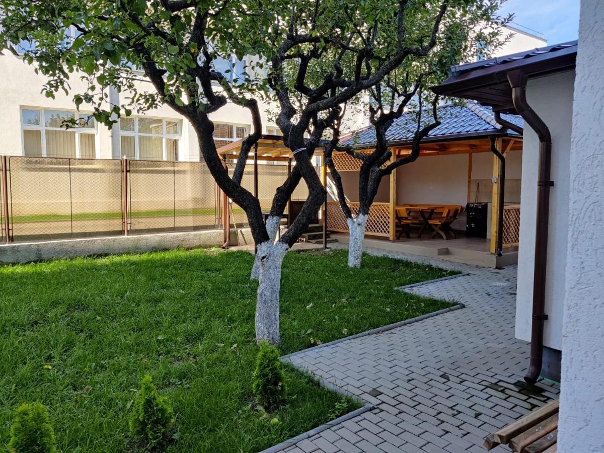 Affittacamere Casa Marina Călimăneşti Esterno foto